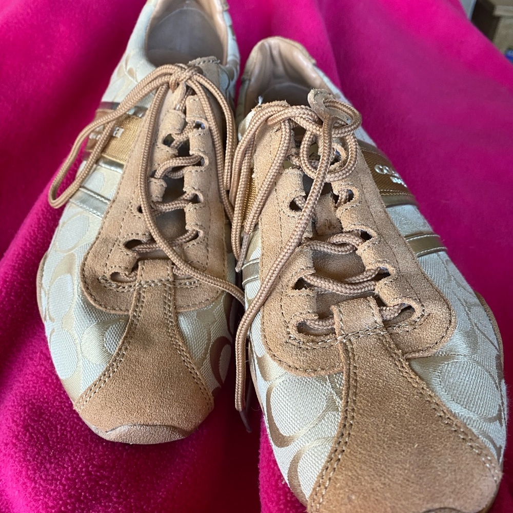 COACH tennis shoes 10 women beige